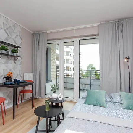 Apartment Apartly - Z Balkonem Golisza